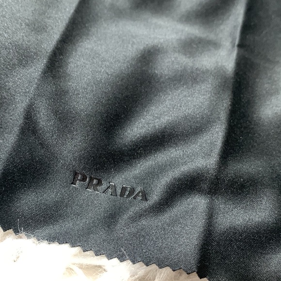 PRADA eyewear case textured velvet lined Prada microfiber cloth magnetic closure - Picture 2 of 12